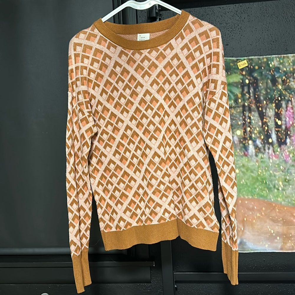 Retro sweater